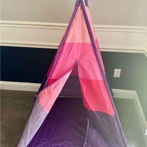 Sleepover Party Tent